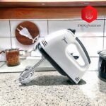 VersaMix Electric Hand Mixer - The Ultimate Kitchen Companion for Baking Enthusiasts